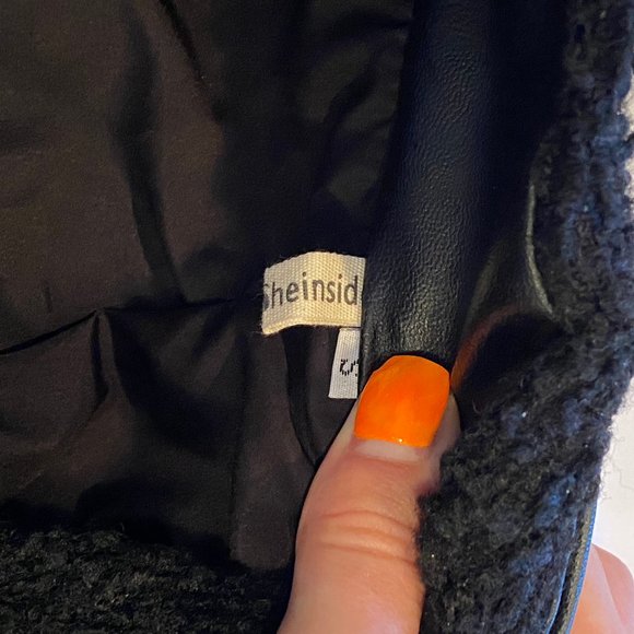 Jacket/Coat - Picture 2 of 4